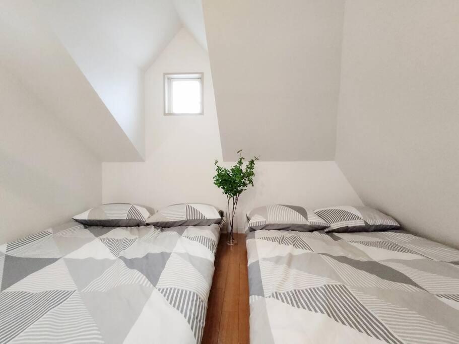 202 Shinjuku Center- 10mins From Shinjuku St A- 2mins Okubo- Max6p-2room-涉谷六本木银座直达 * Tōkyō